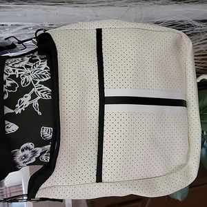 New Neoprene Cream/white and black crossbody